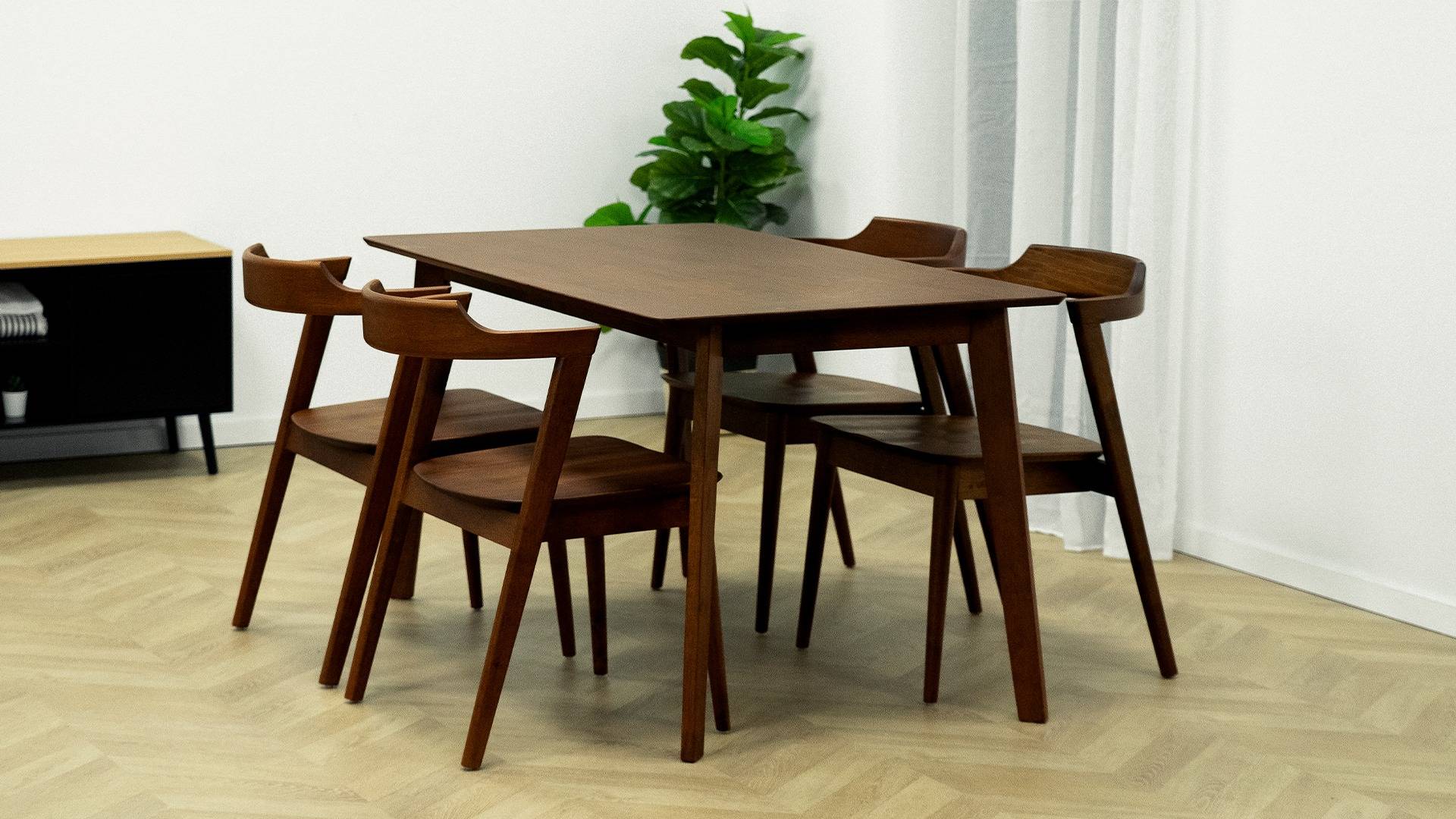 Top Mueble amplía su catálogo de muebles de comedor con diseños funcionales y actuales