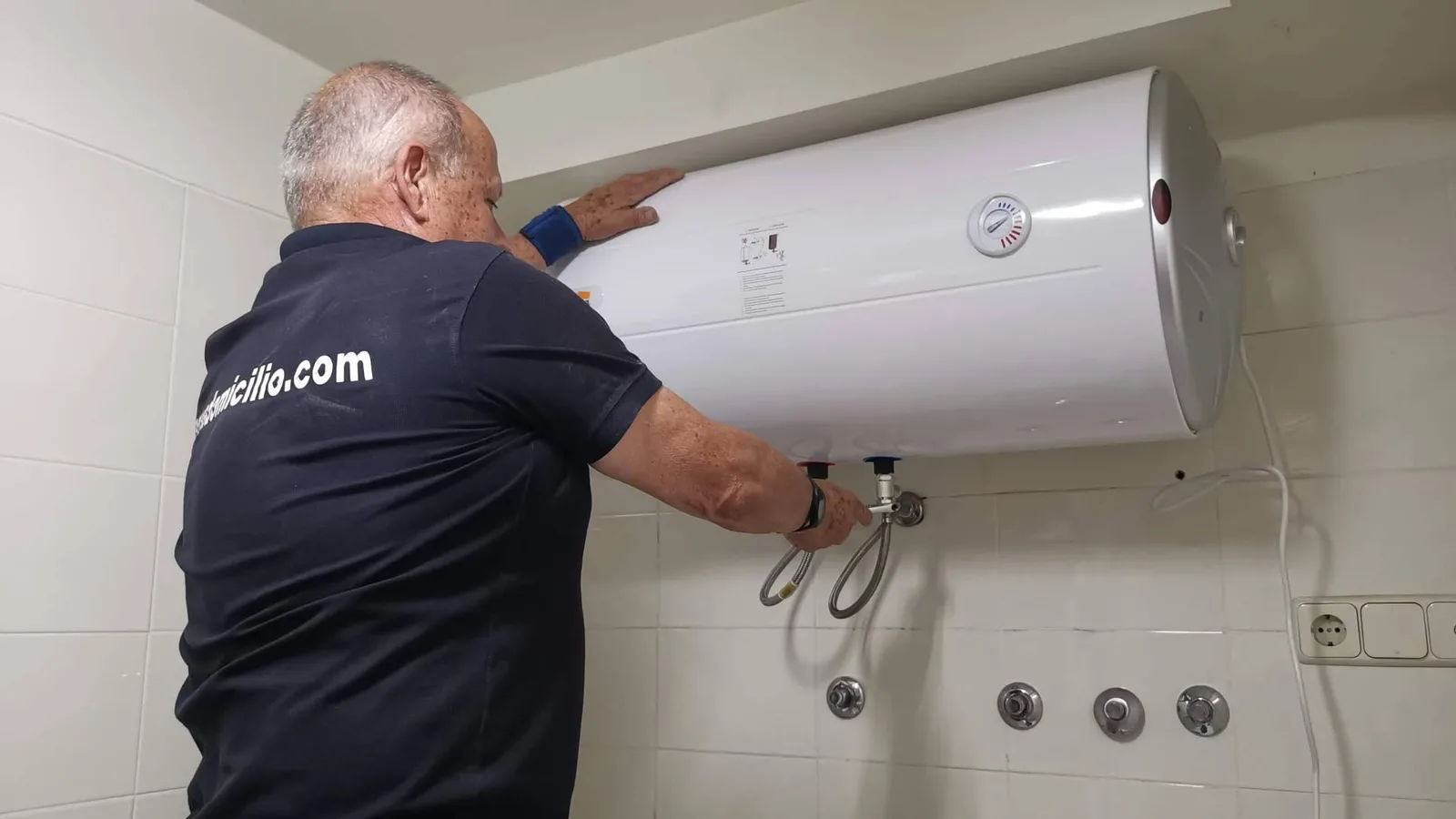 Servicio técnico de calentadores, la importancia del mantenimiento profesional en Tenerife